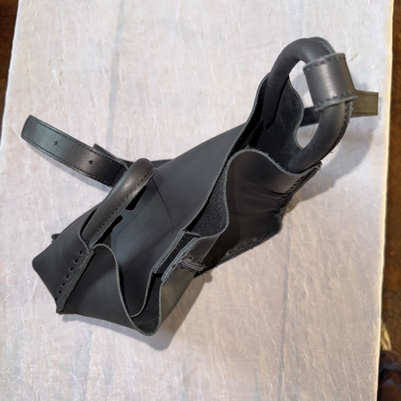 The Sak $169 Los Feliz Crossbody - Picture 13 of 16